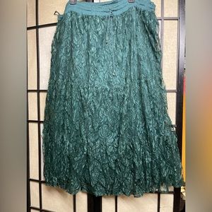Gorgeous lace with liner uncommon green skirt